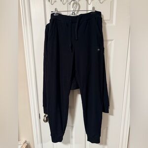 ALO Yoga Black Ribbed Set